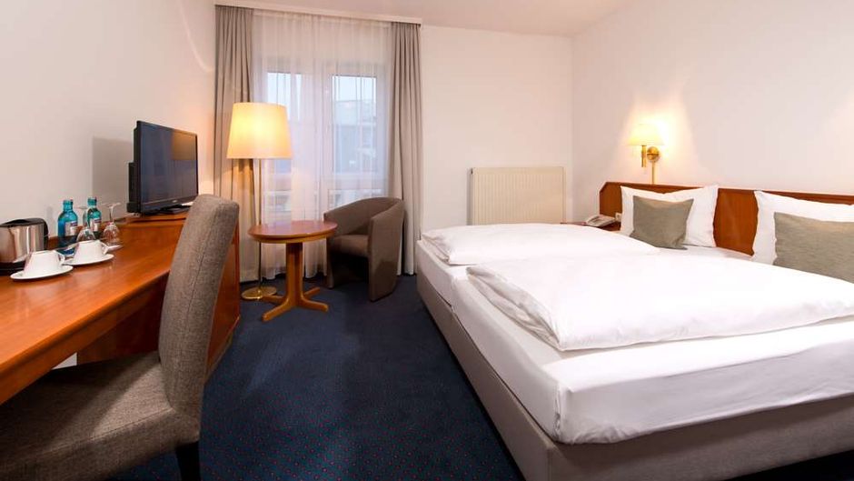 ACHAT Hotel Neustadt an der Weinstrasse Room