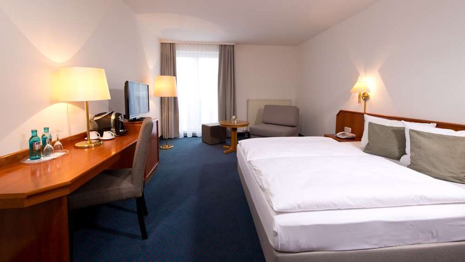 ACHAT Hotel Neustadt an der Weinstrasse Room
