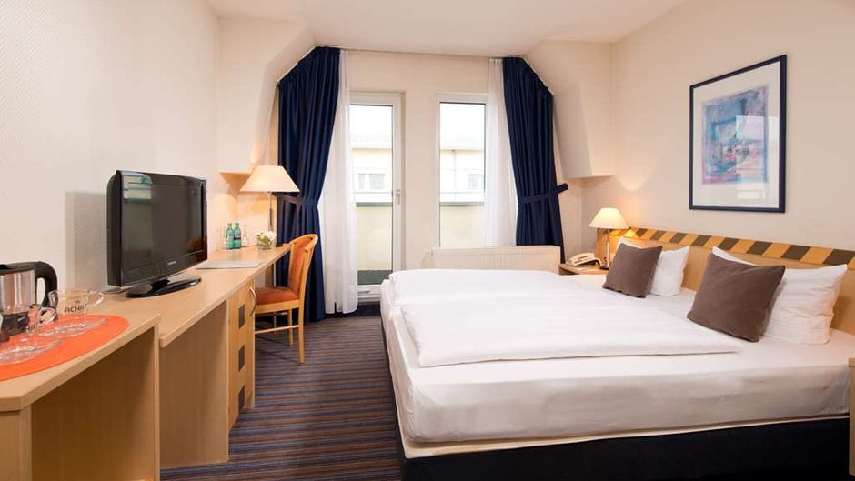 ACHAT Hotel Dresden Elbufer Room
