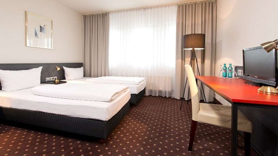 ACHAT Hotel Hockenheim Room