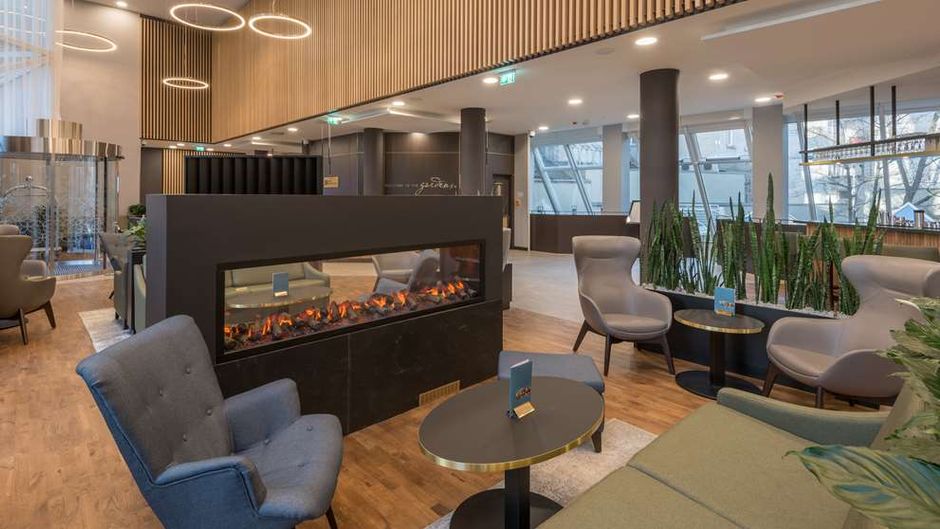 Hilton Garden Inn Frankfurt City Centre Lobby