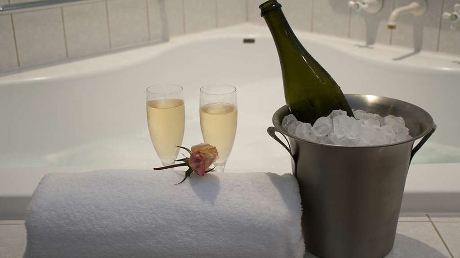 SureStay by BW The Clarence on Melville Suite