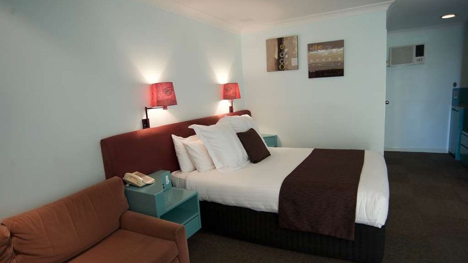 SureStay by BW The Clarence on Melville Room