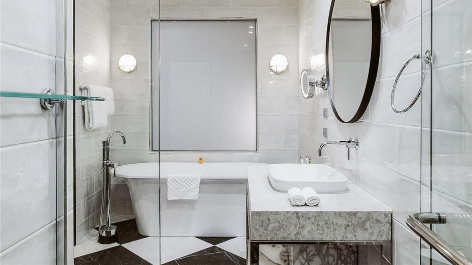 DoubleTree by Hilton Wellington Room