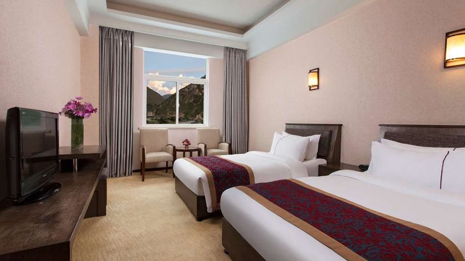 Ramada Encore Daocheng Yading Room