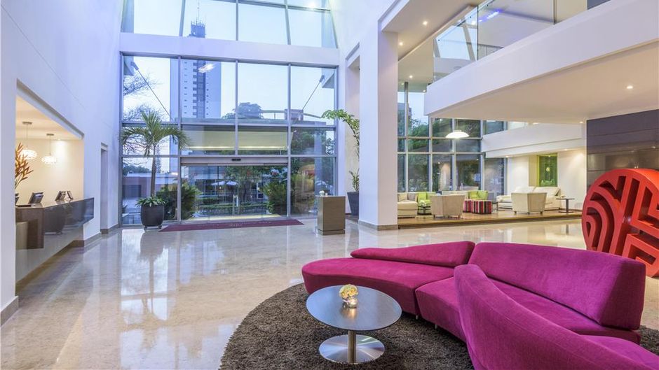 NH Collection Barranquilla Smartsuites Lobby