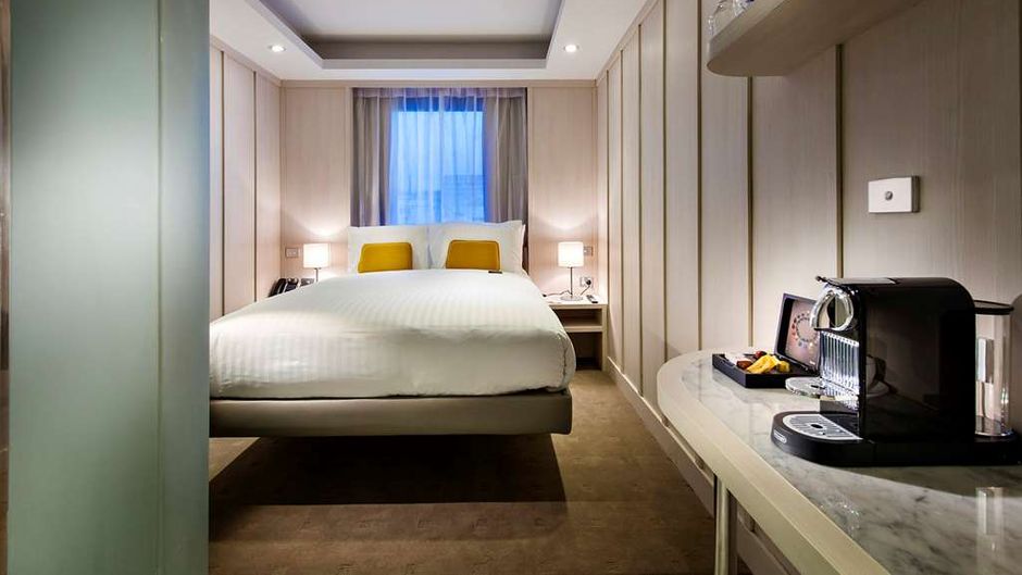 Hougoumont Hotel Suite