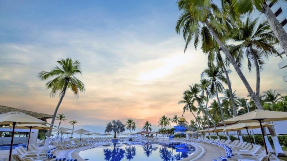 Krystal Ixtapa Pool