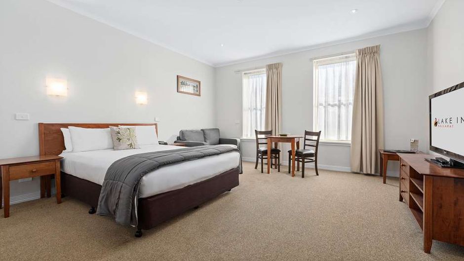 Lake Inn Ballarat Room