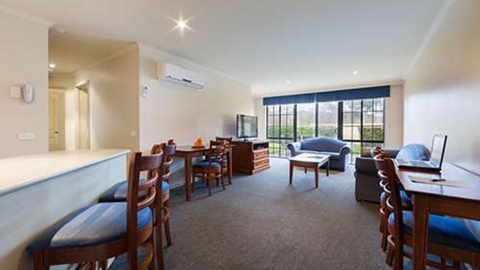 Best Western Plus Canberra Central Apart Suite