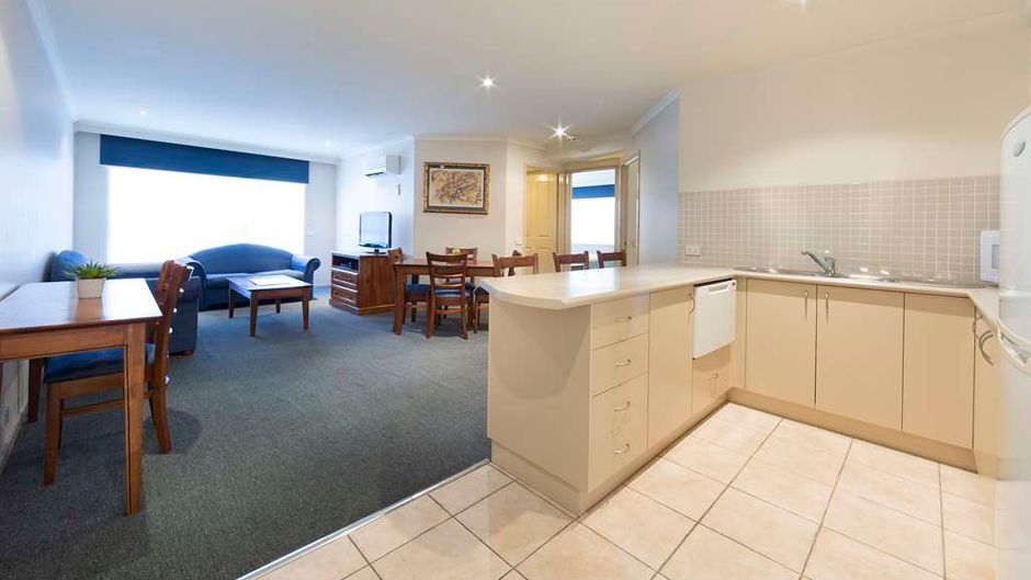 Best Western Plus Canberra Central Apart Suite