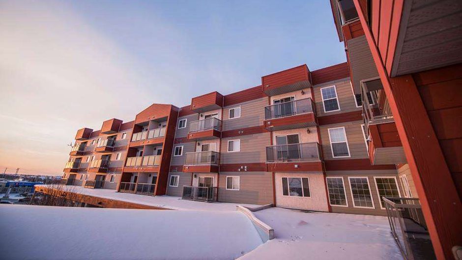 Stanton Suites Hotel Exterior