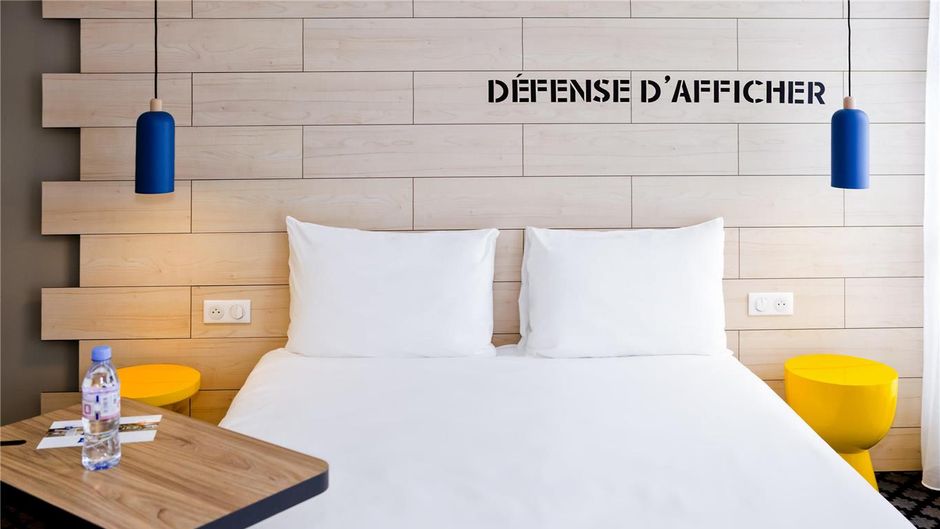 Ibis Styles Chalons Centre Room