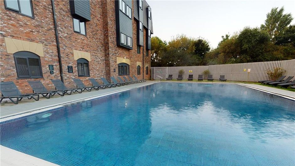 Village Hotel Blackpool Pool