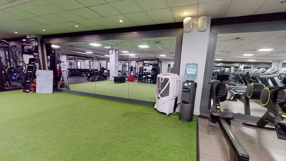 Village Hotel Hull Health