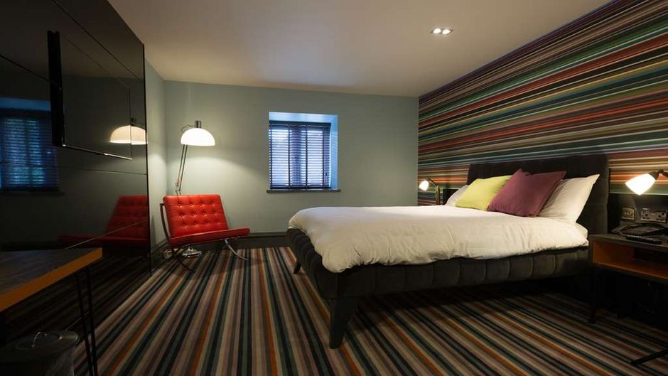 Village Hotel Warrington Room