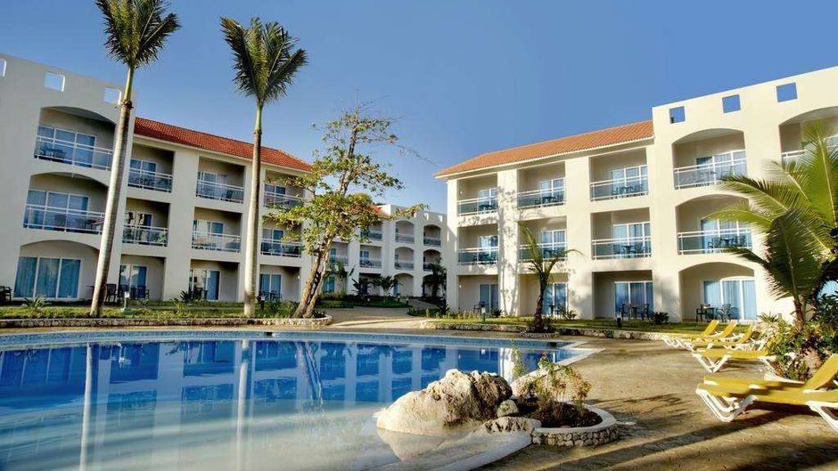 Cofresi Palm Beach Spa Resort Exterior