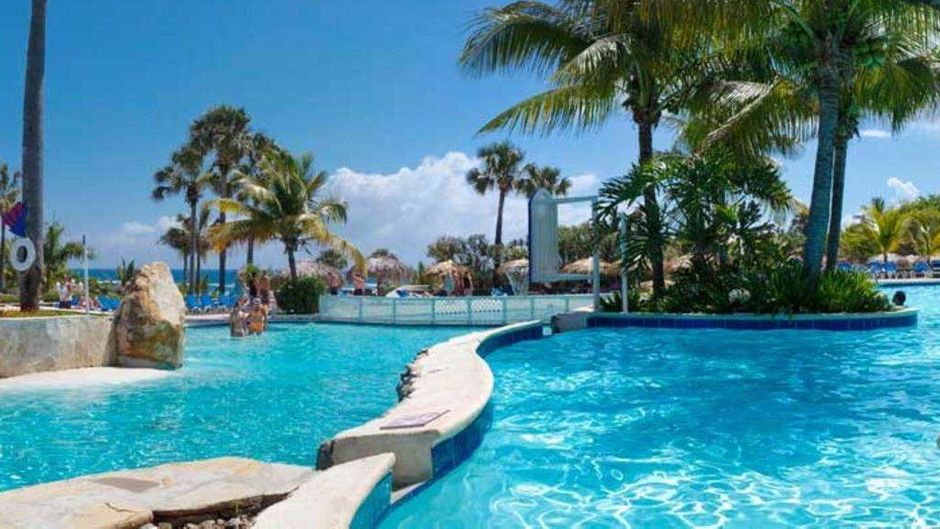 Lifestyle Tropical Beach Resort & Spa Pool
