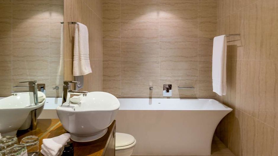 Pepperclub Hotel Room