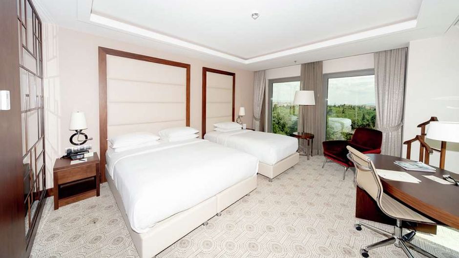 DoubleTree by Hilton Istanbul Topkapi Room