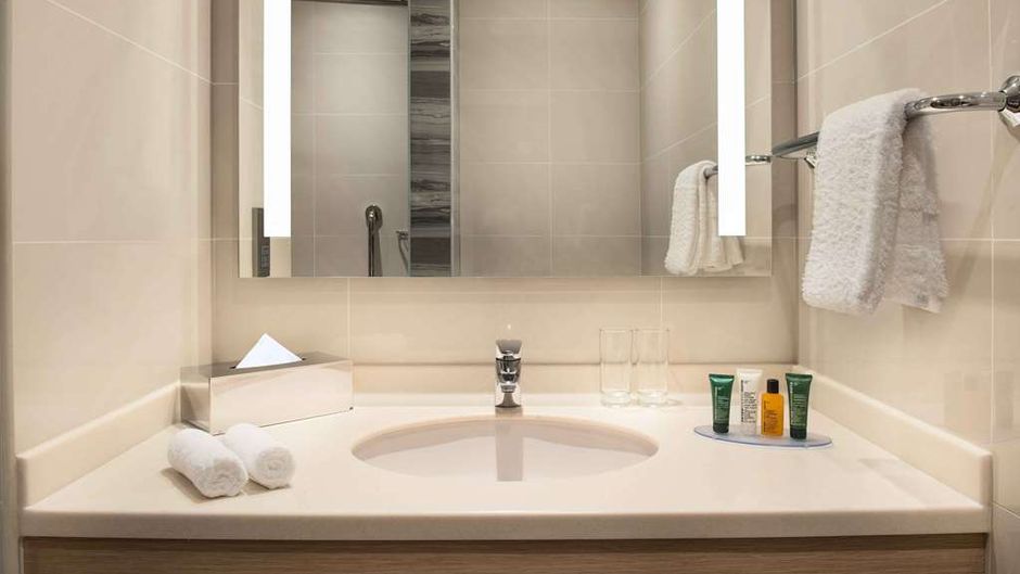 Hilton Garden Inn Al Khobar Room