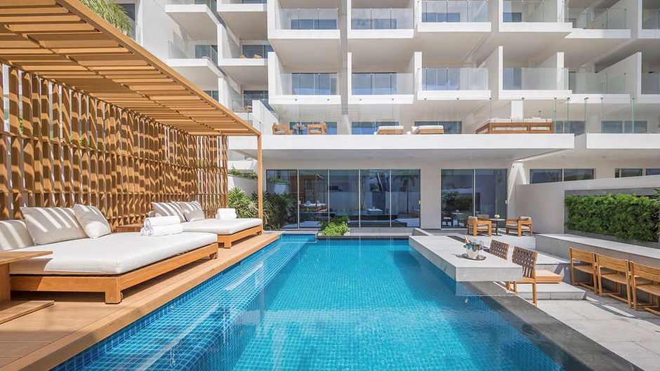 FIVE Palm Jumeirah Pool