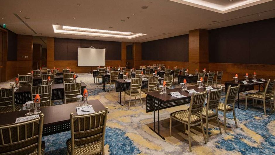 Vasa Hotel Surabaya Meeting