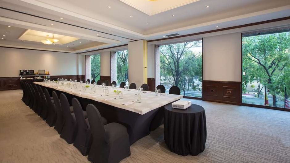 Barcelo Mexico Reforma Meeting