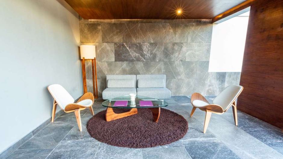 The Fives Downtown Hotel Curio by Hilton Spa