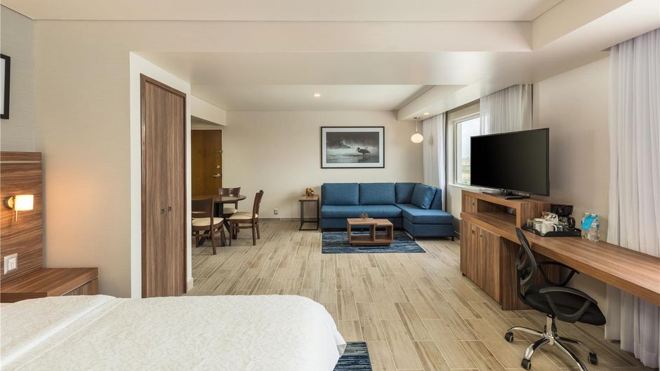 Hampton Inn by Hilton Tijuana Room