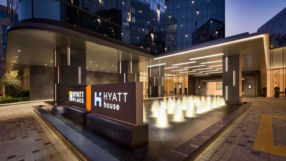 Hyatt Place Shanghai Hongqiao CBD Exterior