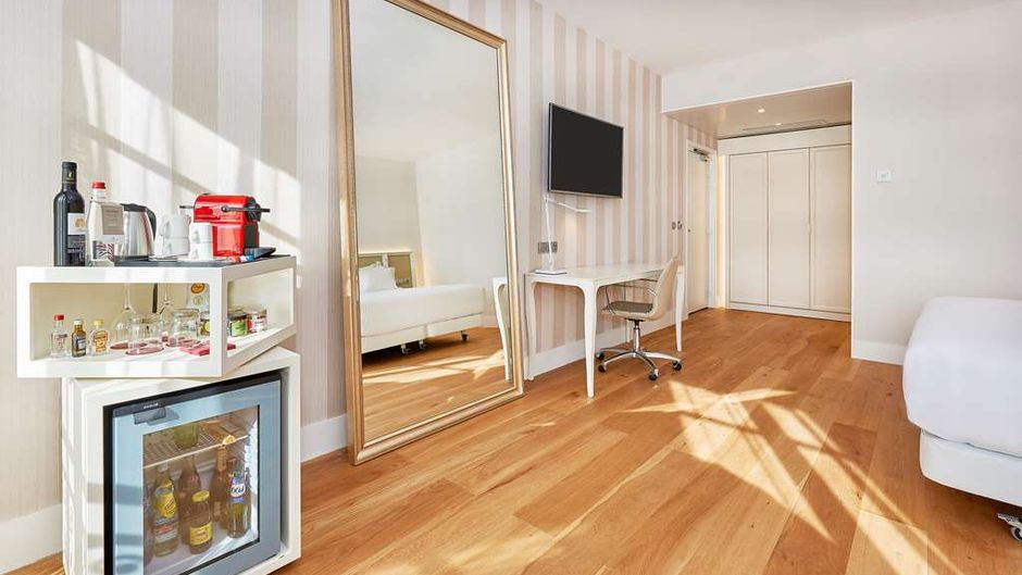NH Collection Marseille Room