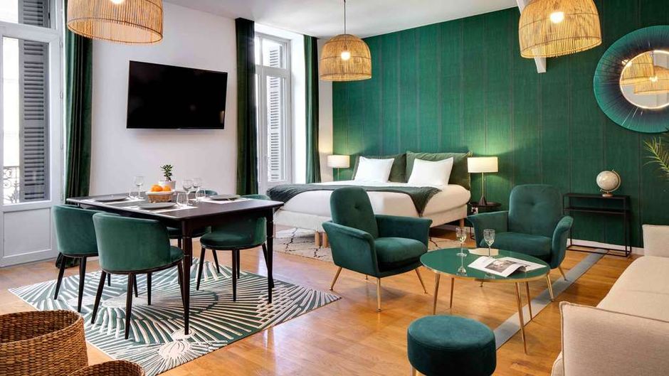 Hotel des Ducs Room
