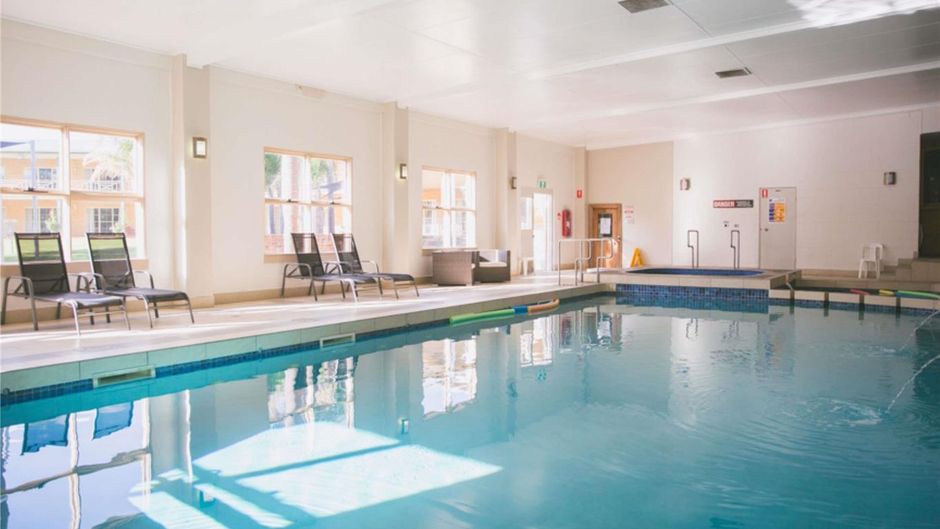Parklands Resort & Conference Ctr Pool
