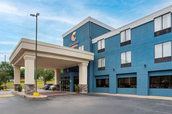 Comfort Suites
