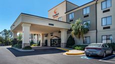 Comfort Suites