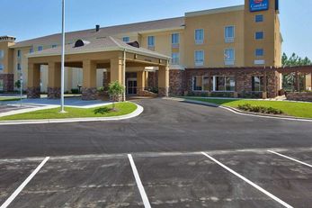 Comfort Inn & Suites Dothan East