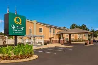 Quality Inn & Suites