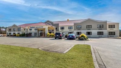 Comfort Inn & Suites