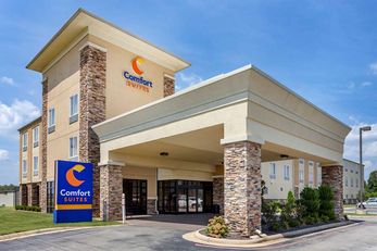 Comfort Suites