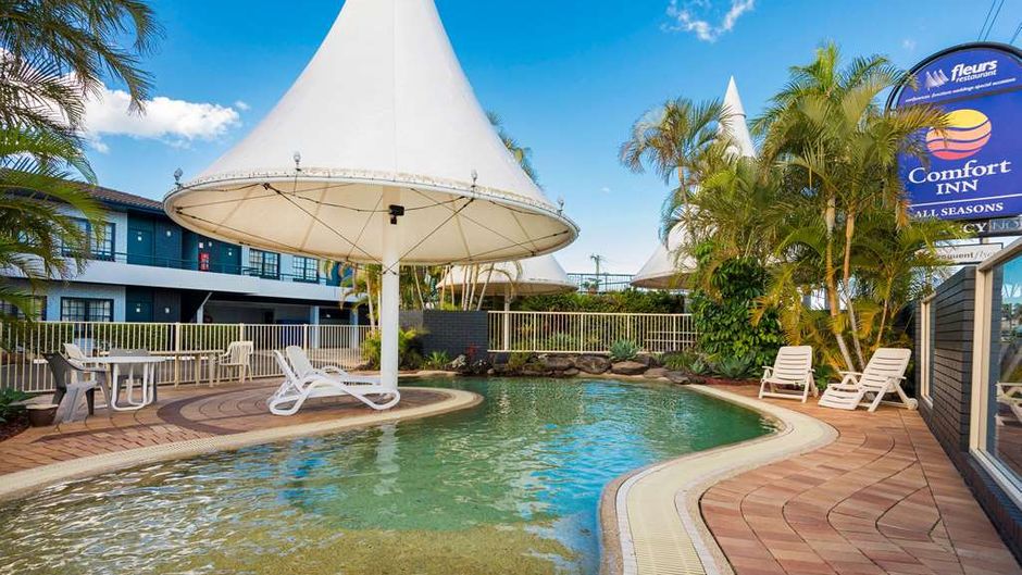 Comfort Inn All Seasons Pool