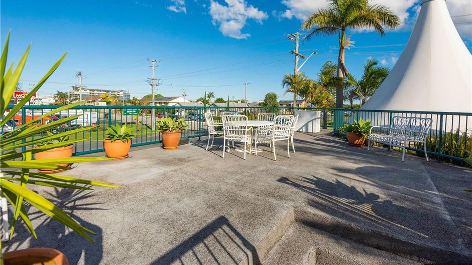 Comfort Inn All Seasons Pool