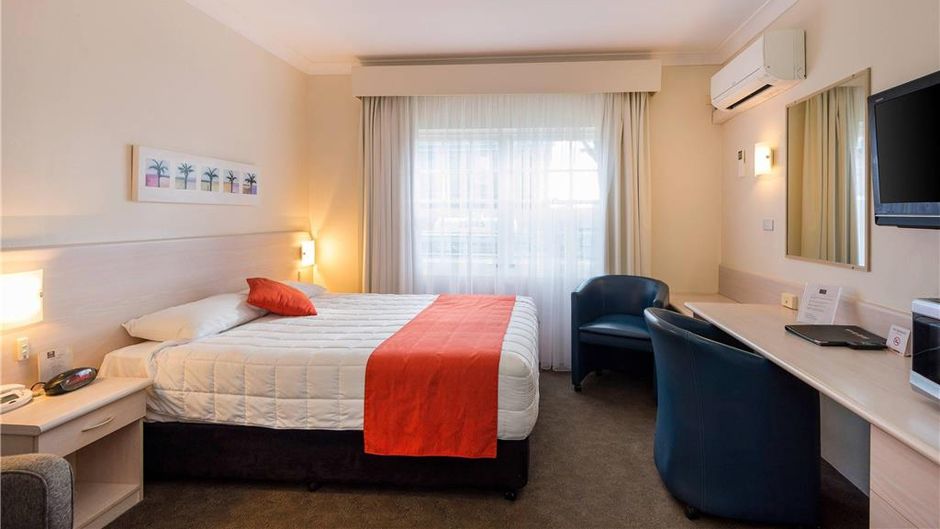Comfort Inn All Seasons Room