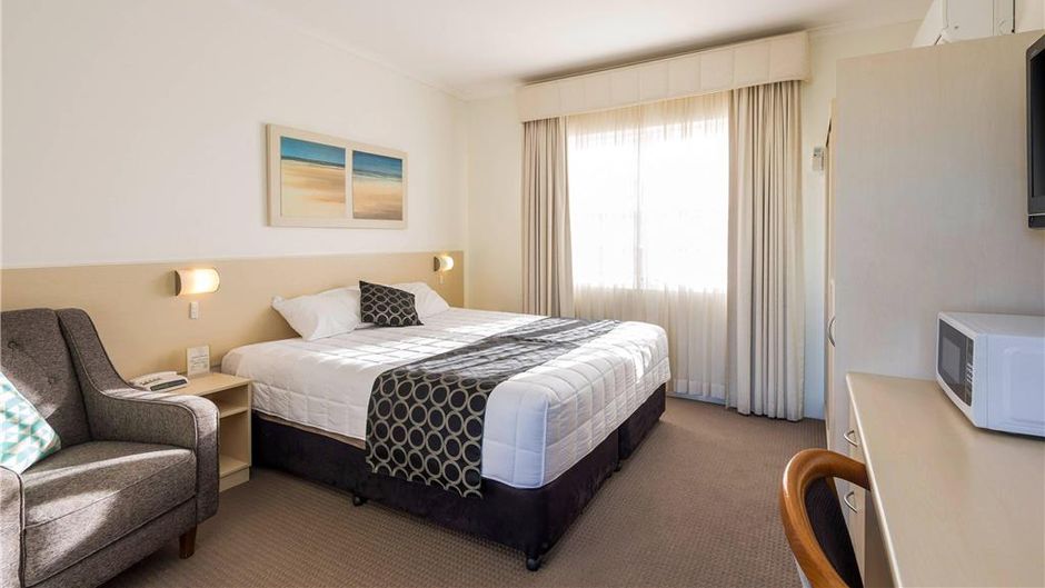 Comfort Inn All Seasons Room