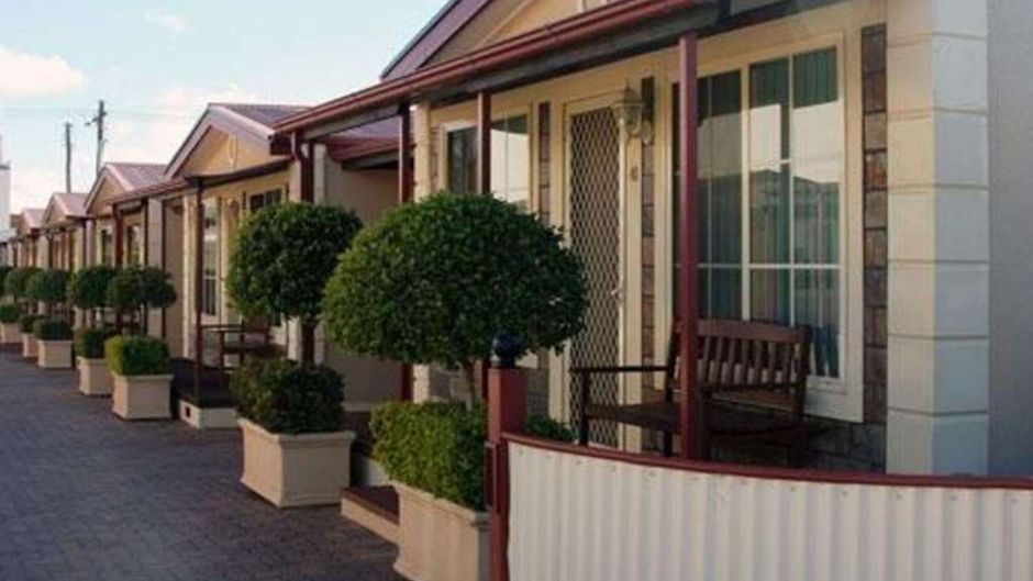 Comfort Inn Crystal Exterior