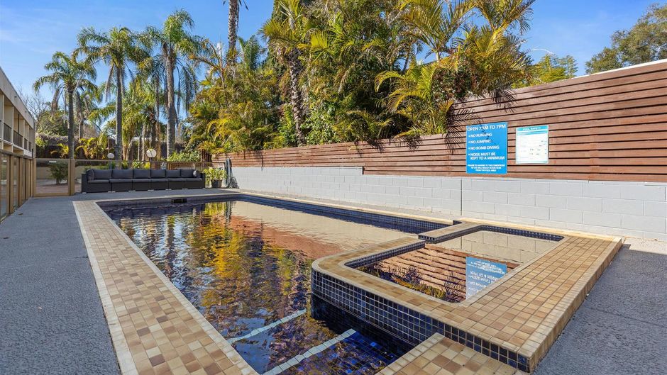 Comfort Inn Grammar View Pool