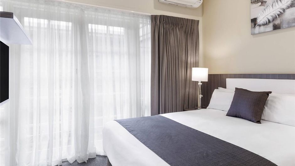 Quality Hotel Melbourne Airport Room