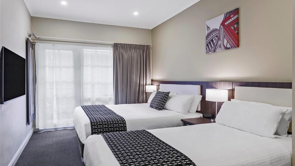 Quality Hotel Melbourne Airport Room