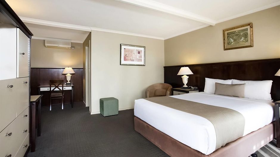 Comfort Inn on Raglan Room