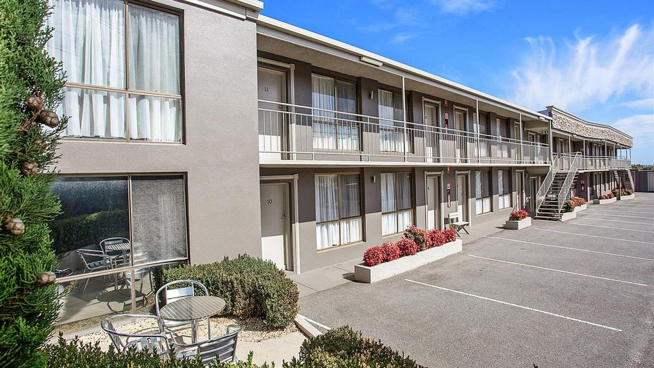 Comfort Inn on Raglan Exterior